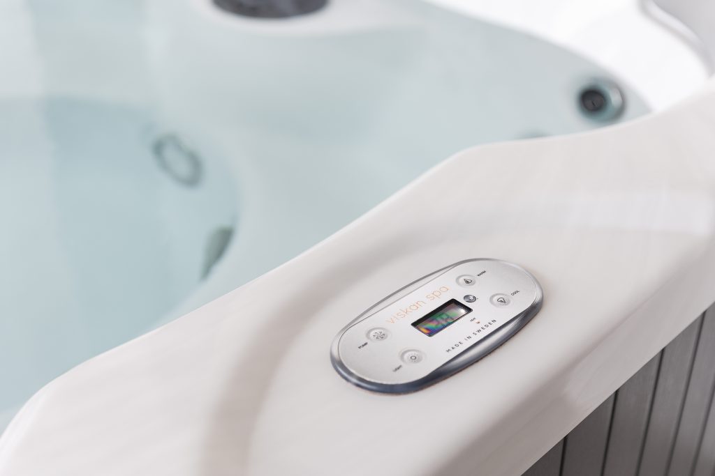Closer view of the hot tub